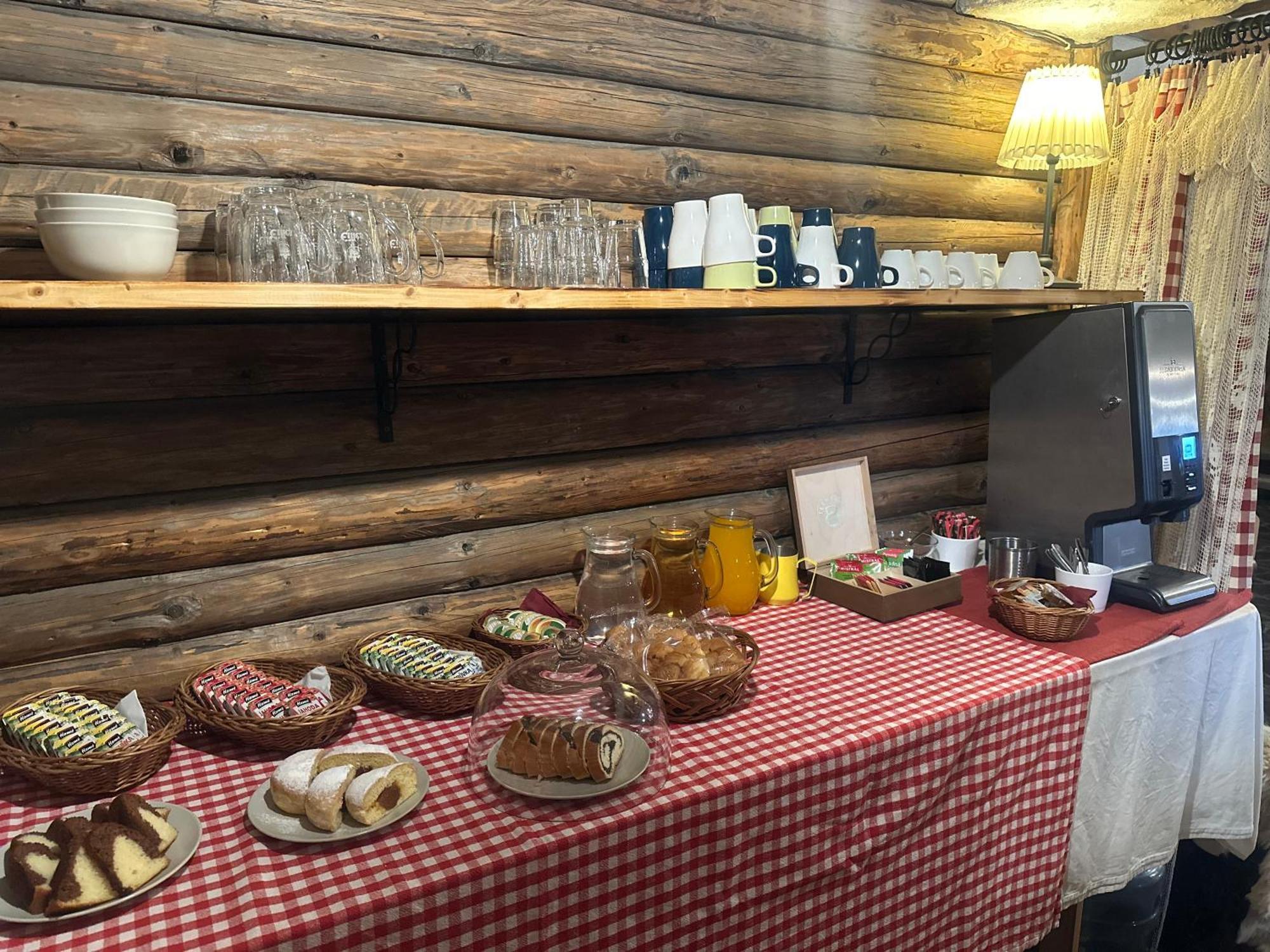 Gazdovsky Dvor B&B S Mini Wellness Bešeňová Kültér fotó