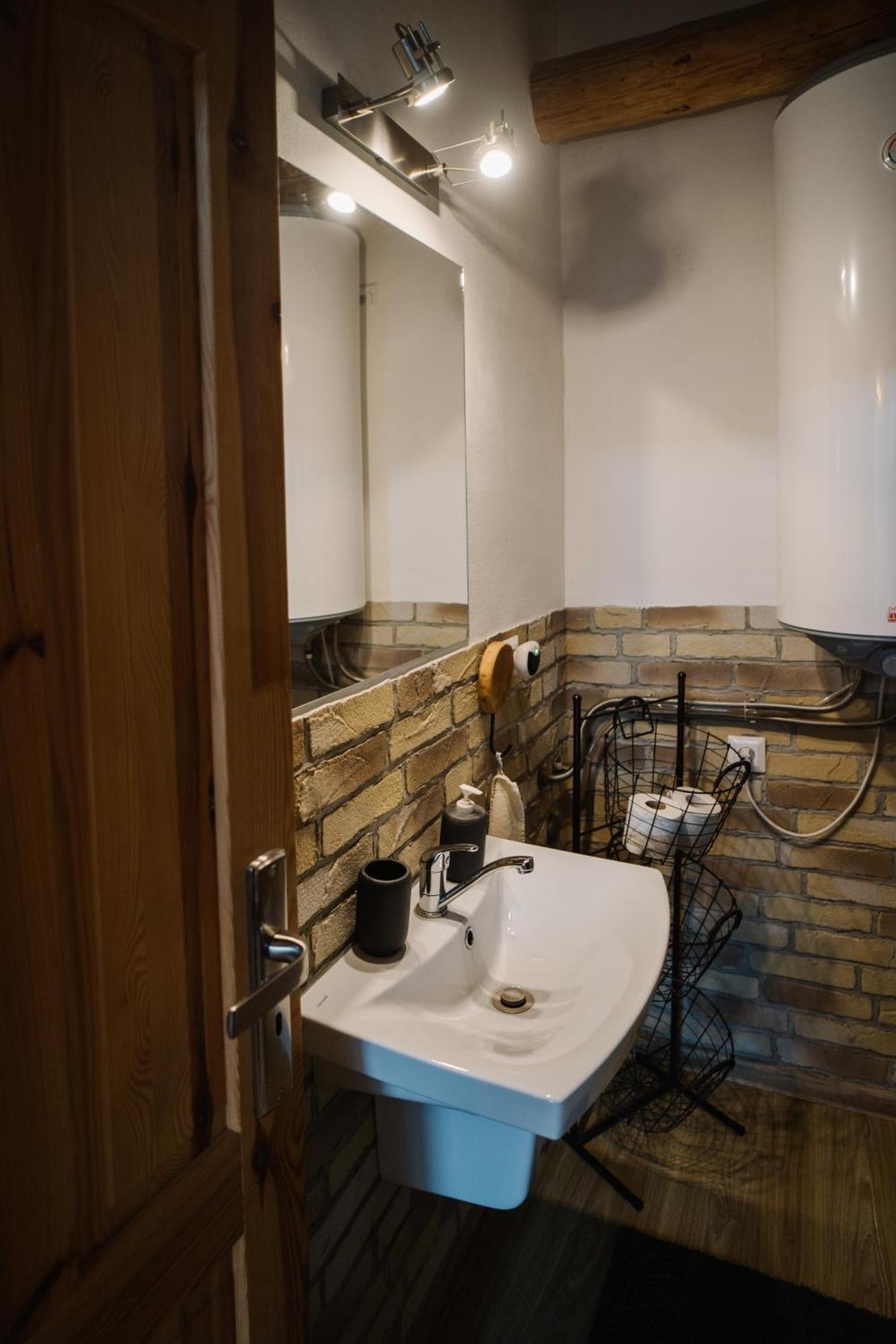 Gazdovsky Dvor B&B S Mini Wellness Bešeňová Kültér fotó